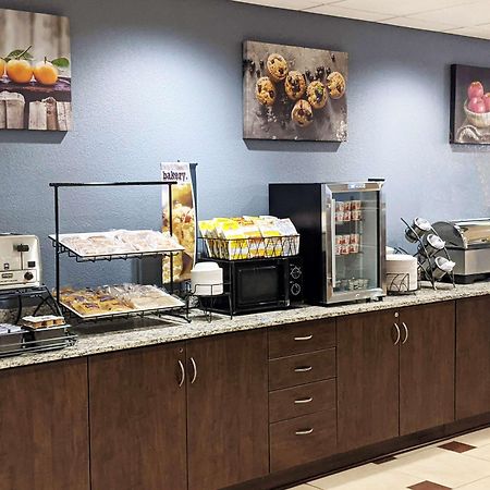Microtel Inn & Suites By Wyndham Michigan City Ngoại thất bức ảnh