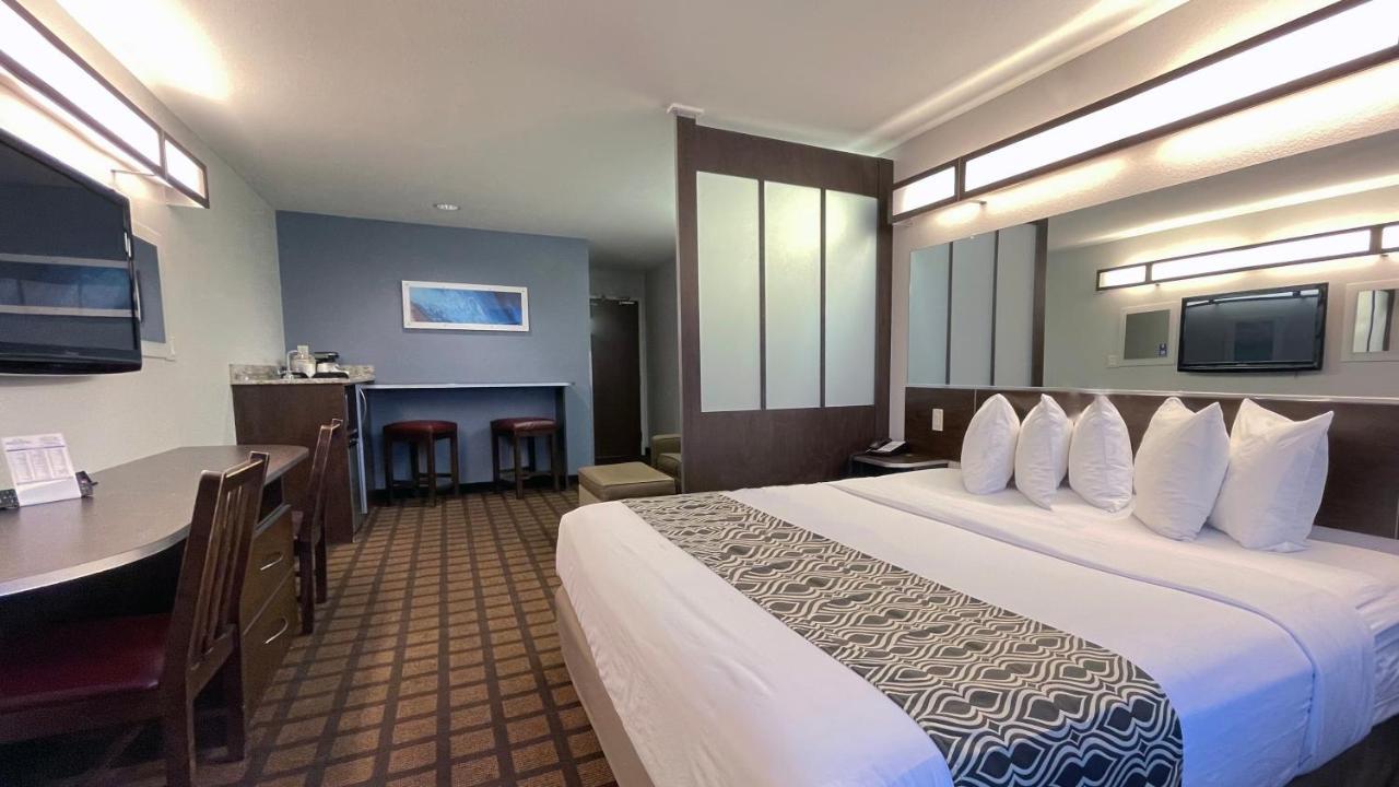 Microtel Inn & Suites By Wyndham Michigan City Ngoại thất bức ảnh