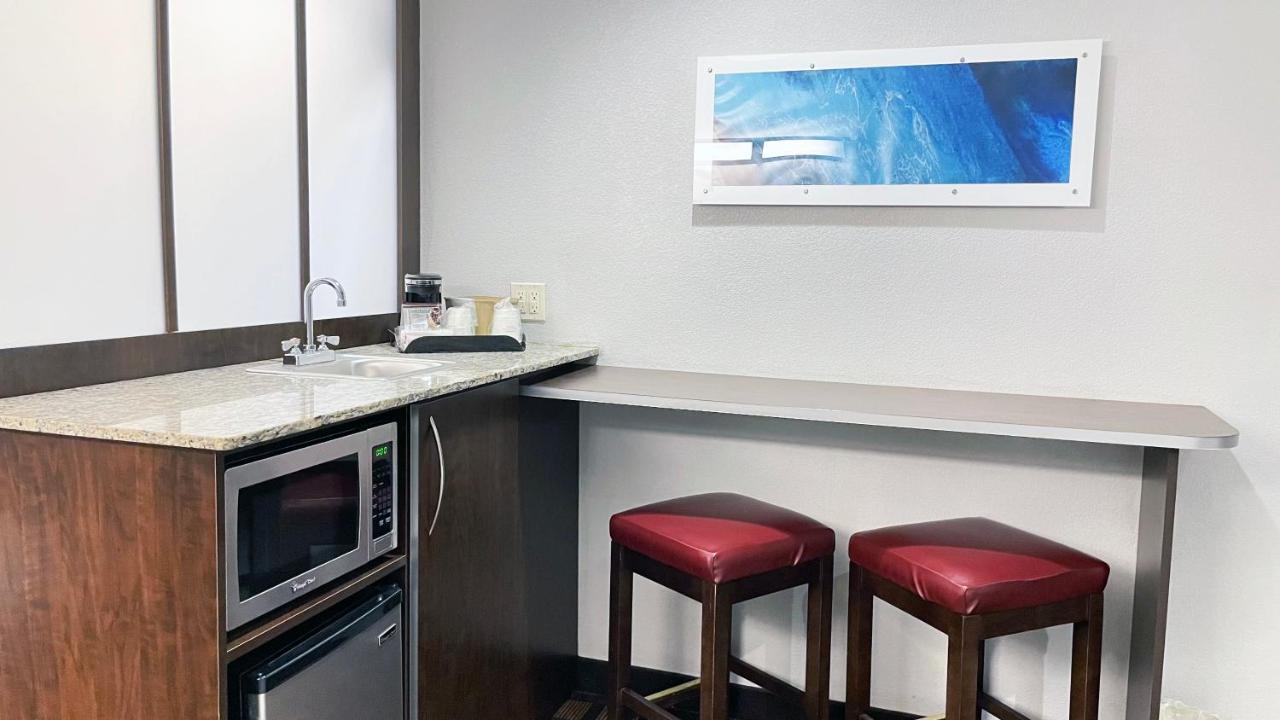 Microtel Inn & Suites By Wyndham Michigan City Ngoại thất bức ảnh