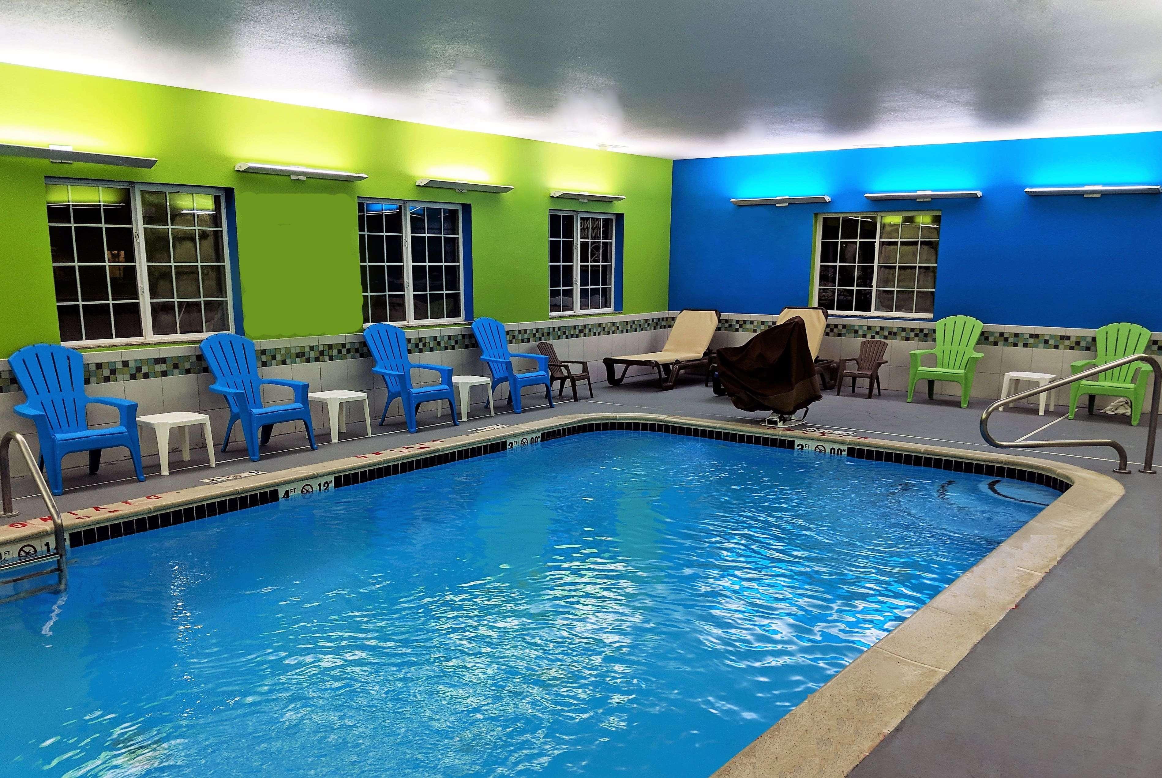 Microtel Inn & Suites By Wyndham Michigan City Ngoại thất bức ảnh